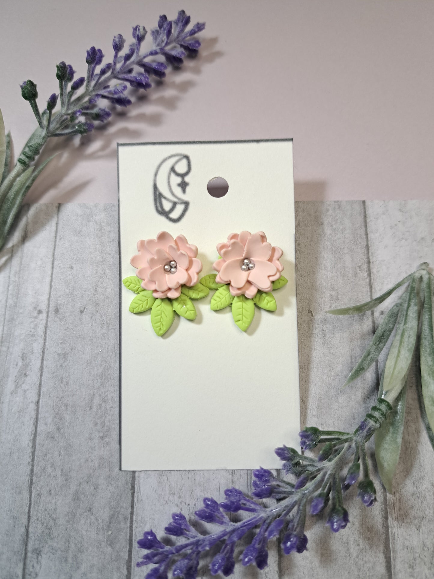 "Art Deco" Lotus Flower