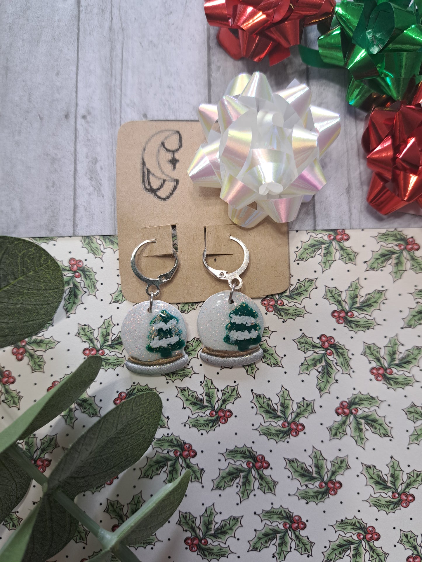 Snowglobe Scene Dangles