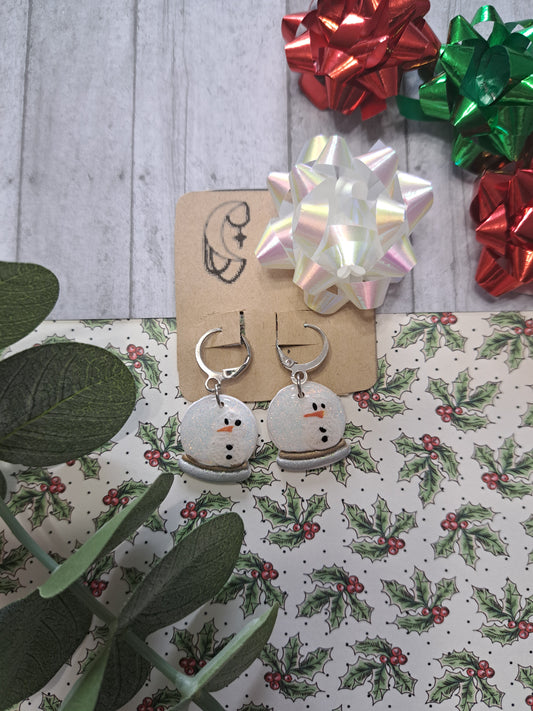 Snowglobe Scene Dangles